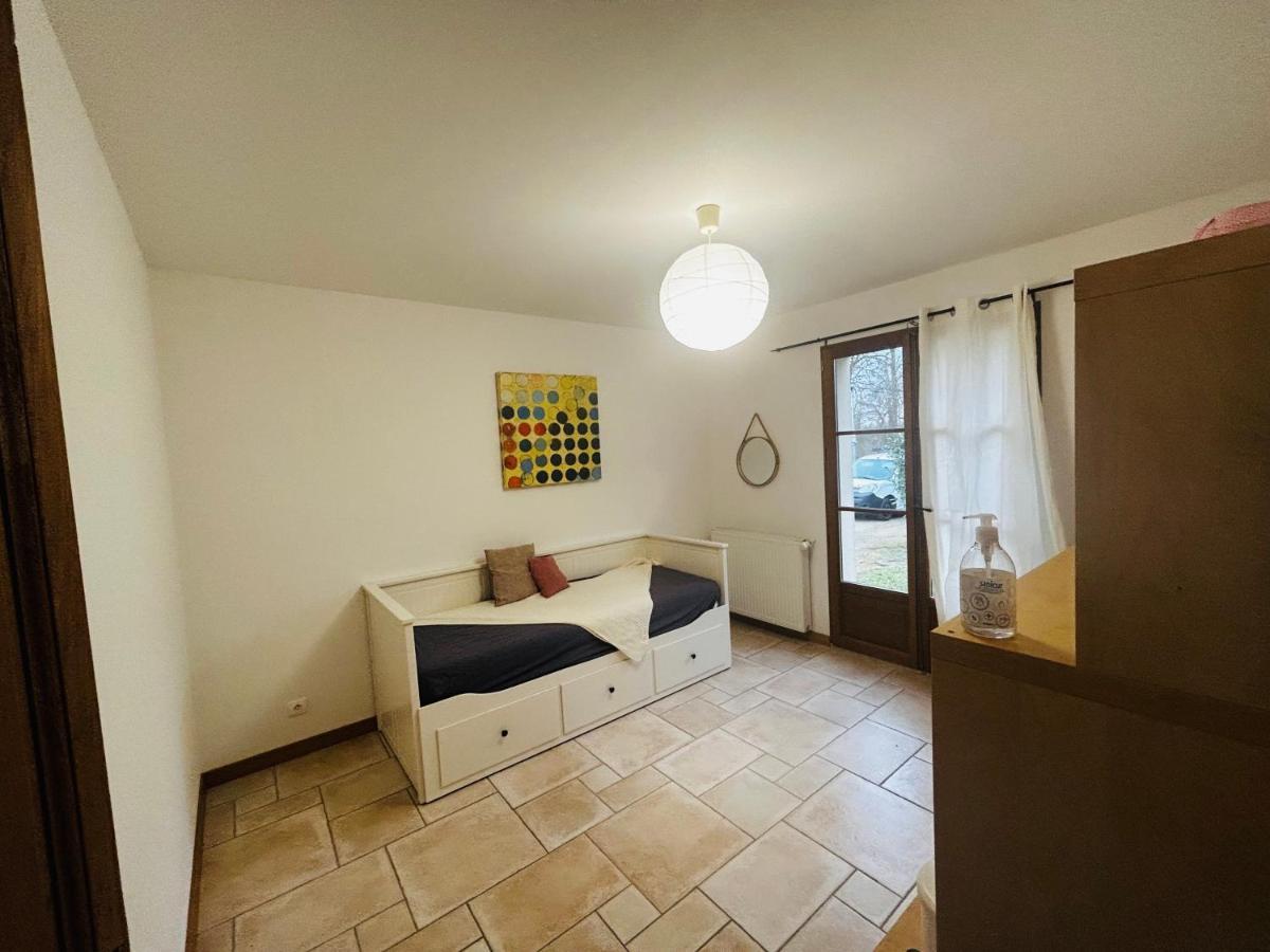 Chambre Privee Avec Coin Wc Lave Main Privatif Apartment Grez-sur-Loing Luaran gambar